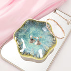 Ceramic Jewelry Dish,Leaf Jewelry Tray Key Tray,Jewelry Holder,Small Ring Dish Holder Jewelry Plate Trinket Dish Catchall Tray Nightstand Decor For Entryway Table Green Room Decor（Crystal Green）