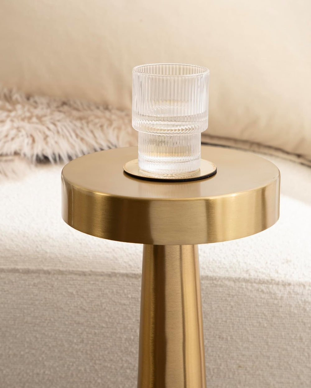 Kate and Laurel Saxena Modern Round Metal Drink Table, 8 x 8 x 24, Gold, Meta...