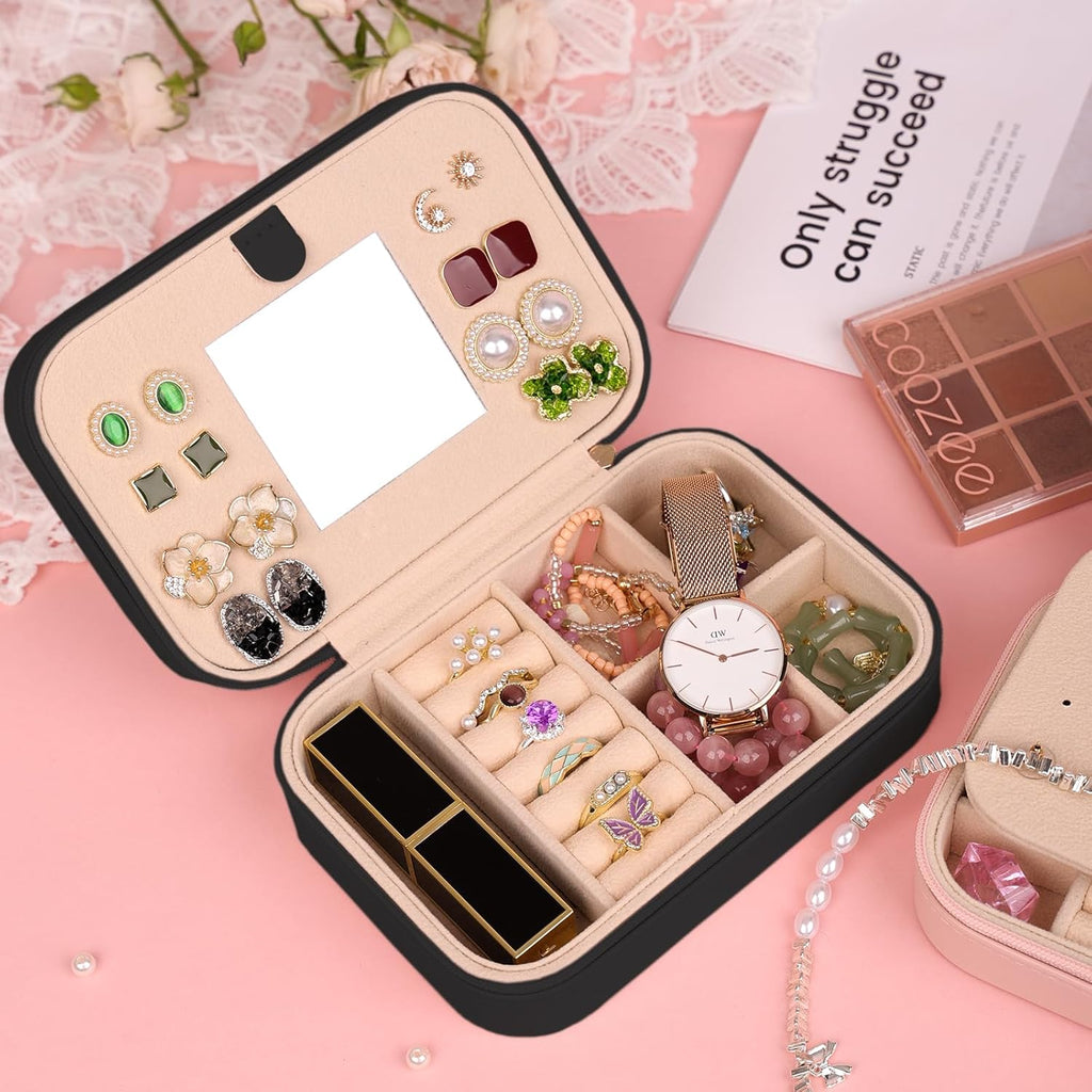 TopPerfekt Travel Jewelry Case, Jewelry Box with Mirror, Jewelry Organizer Bridal Shower Gifts to Her, Earring Storage Travel Case, Trendy Gift for Women and Girls, Girlfriend-Letter P, Black