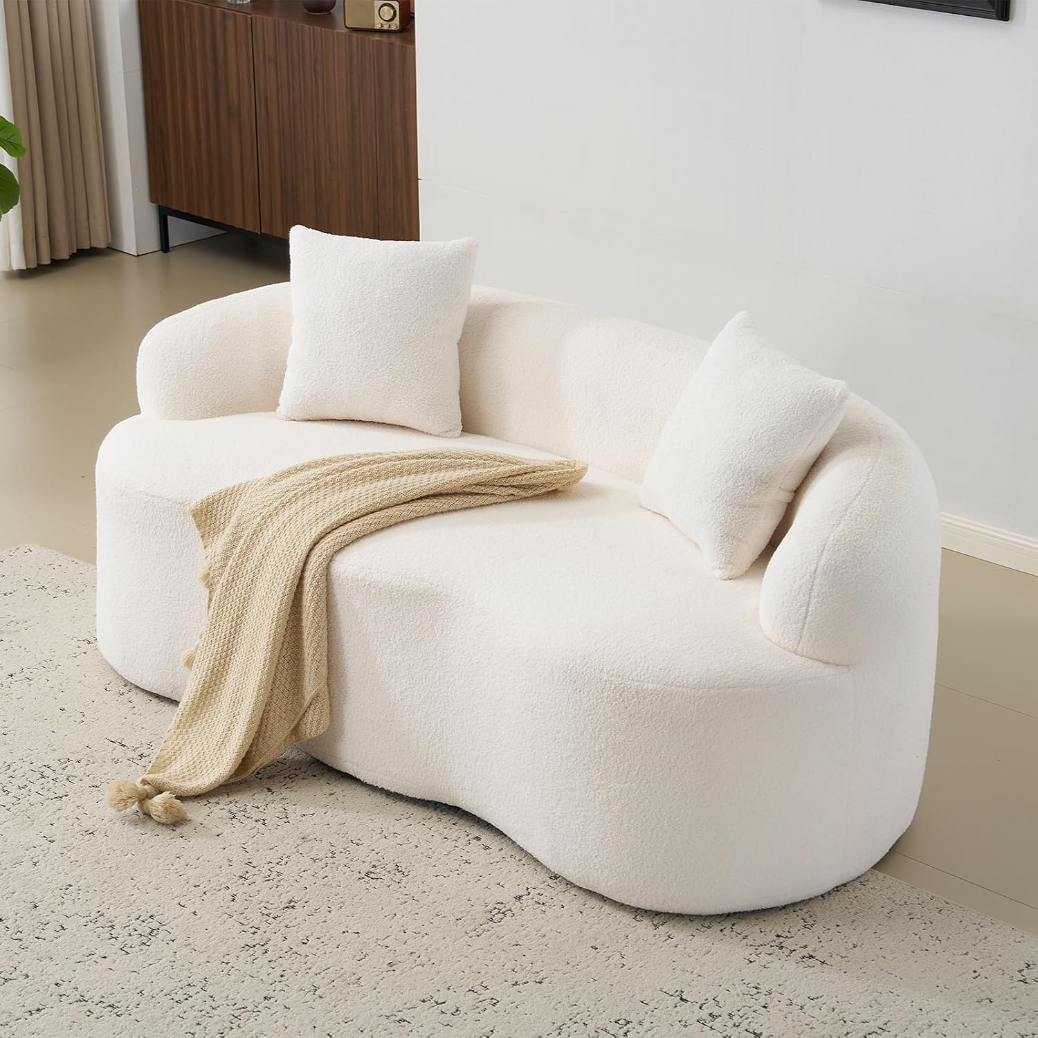72” Curved Loveseat Sofa, Modern Teddy Boneless Couch with 2 Pillows for Small Spaces Living Room Bedroom, No Assembly Required (Cream White)