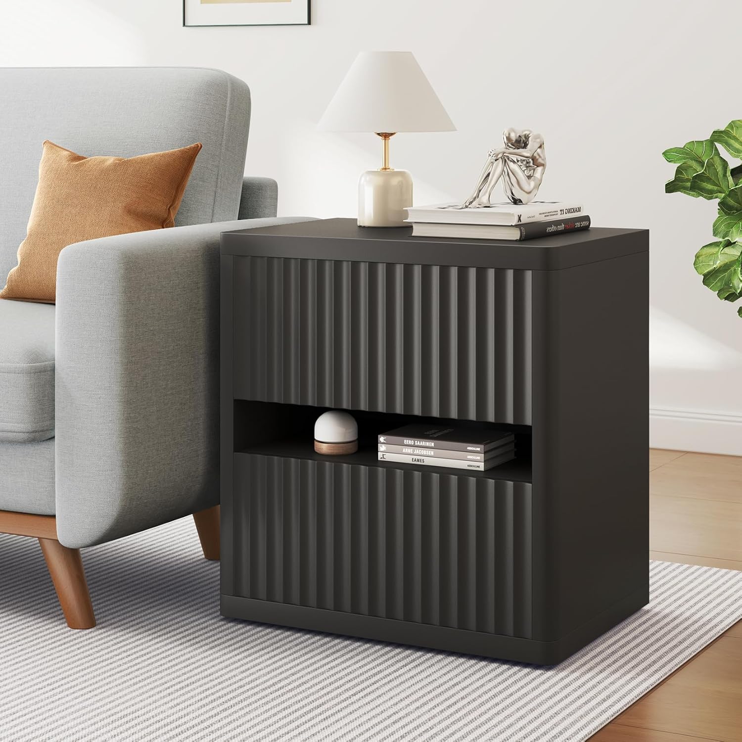 Dripex Fluted Nightstand with 2 Drawers, Large Wide Wood Night Stand Bedside Tables for Bedroom, Mid-Century Modern Storage Bed Side Table, End Tables for Living Room Sofa Couch, Black, Set of 1