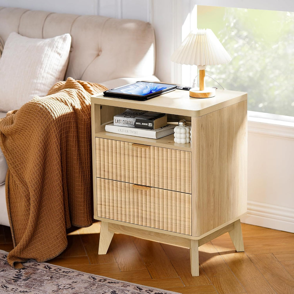 LYNCOHOME Fluted Nightstand with Charging Station, 19.7 inch Wide End Table w...