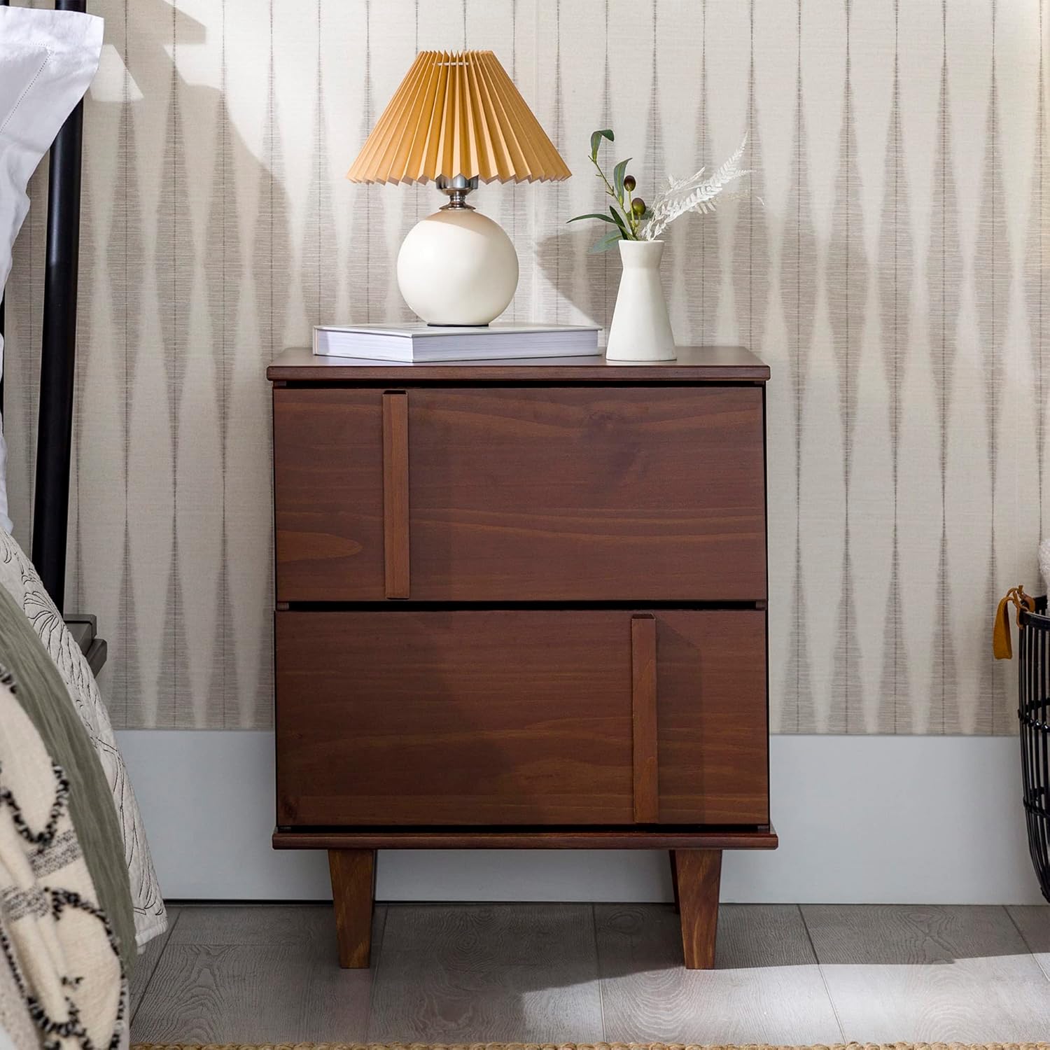 Walker Edison Sprague Contemporary Detailed Drawer Solid Wood Nightstand, 20 Inch, Walnut