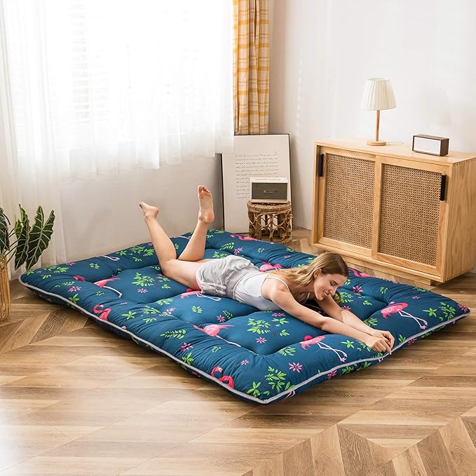 MAXYOYO Japanese Floor Mattress Futon Mattress, 4" Thicken Tatami Mat Sleeping Pad Foldable Roll Up Mat Boys Girls Dormitory Pad Kids Floor Lounger Pillow Bed, Charcoal Grey, Queen Size