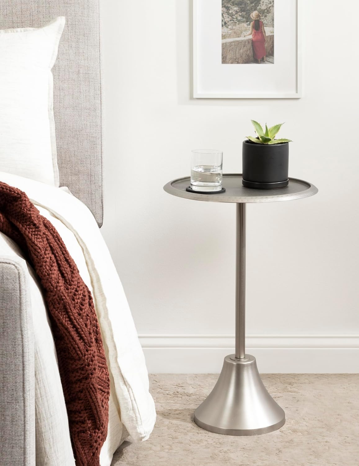 Kate and Laurel Sanzo Modern Pedestal Side Table, 15 x 15 x 24, Antique Silver, Decorative End Table with Hammered Tabletop for Use as a Bedroom Nightstand or Living Room Accent Table