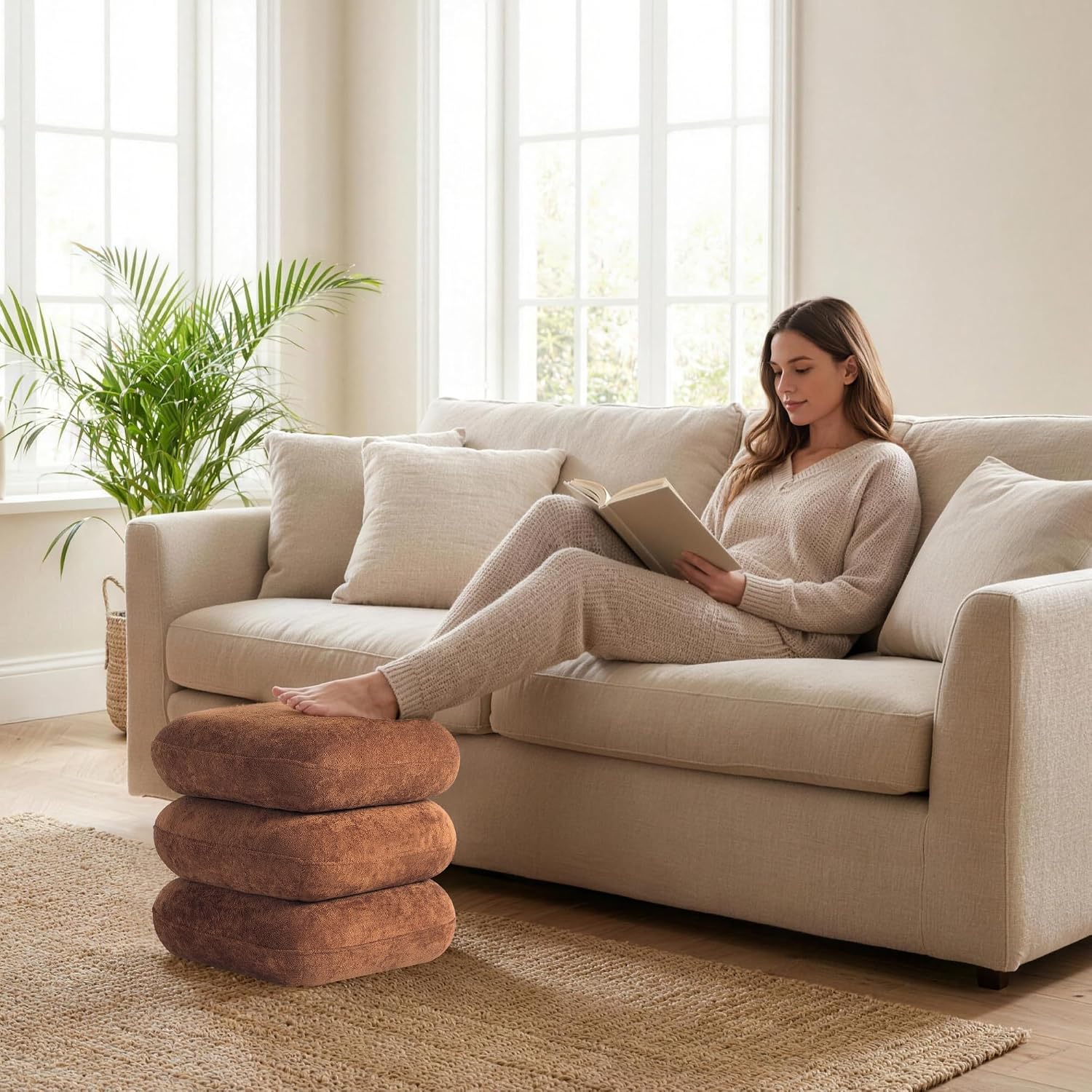 Get Set Style 360° Swivel Velvet Ottoman, Modern Upholstered Foot Stool, Multifunctional Vanity Chair Accent Stool for Small Space, Living Room, Bedroom, Entryway, Honey Ginger