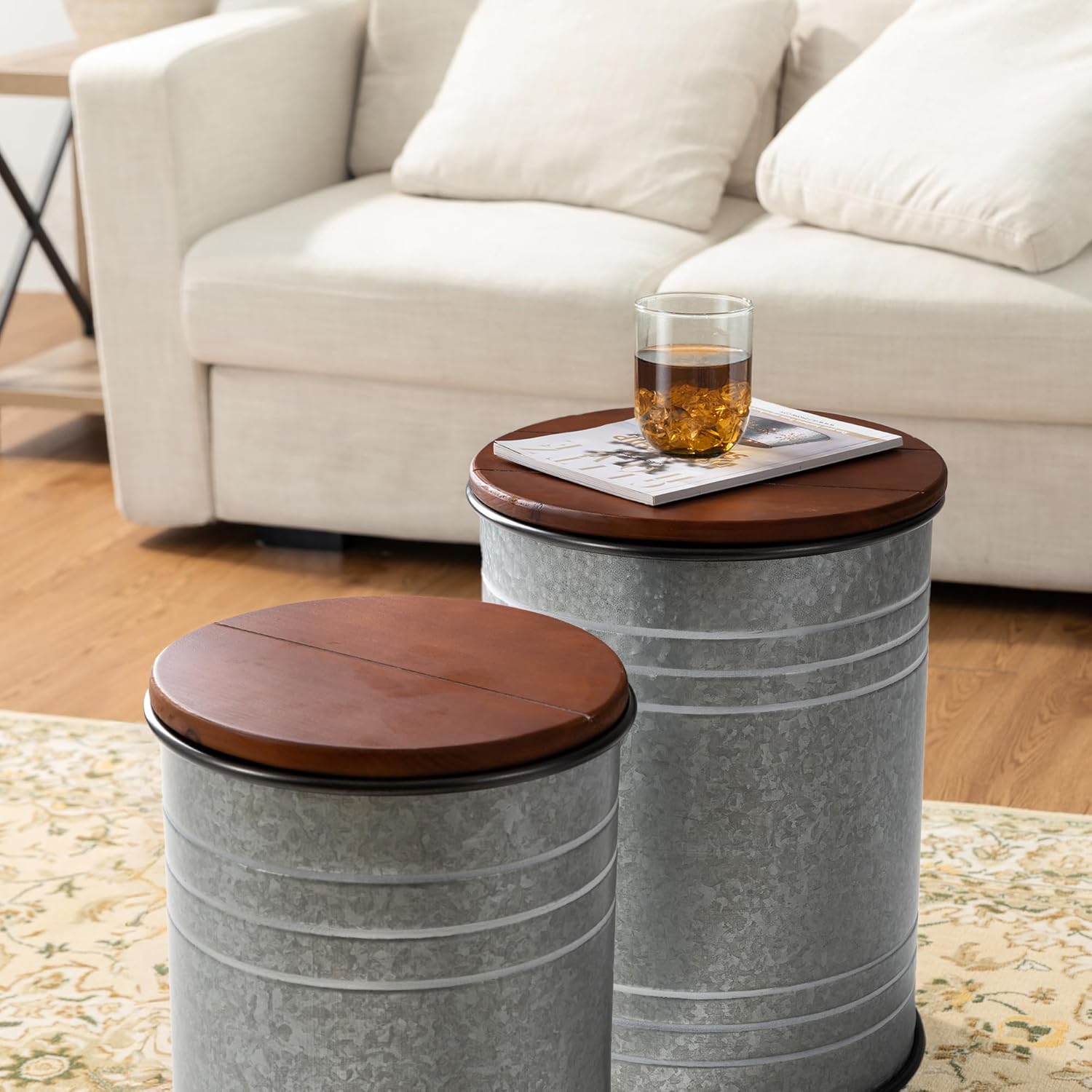 Glitzhome Nesting Tables for Living Room, Round Coffee Tables Set of 2, Metal Farmhouse Small Accent End Table with Storage and Lid for Bedroom Office Plant Stander, Grey