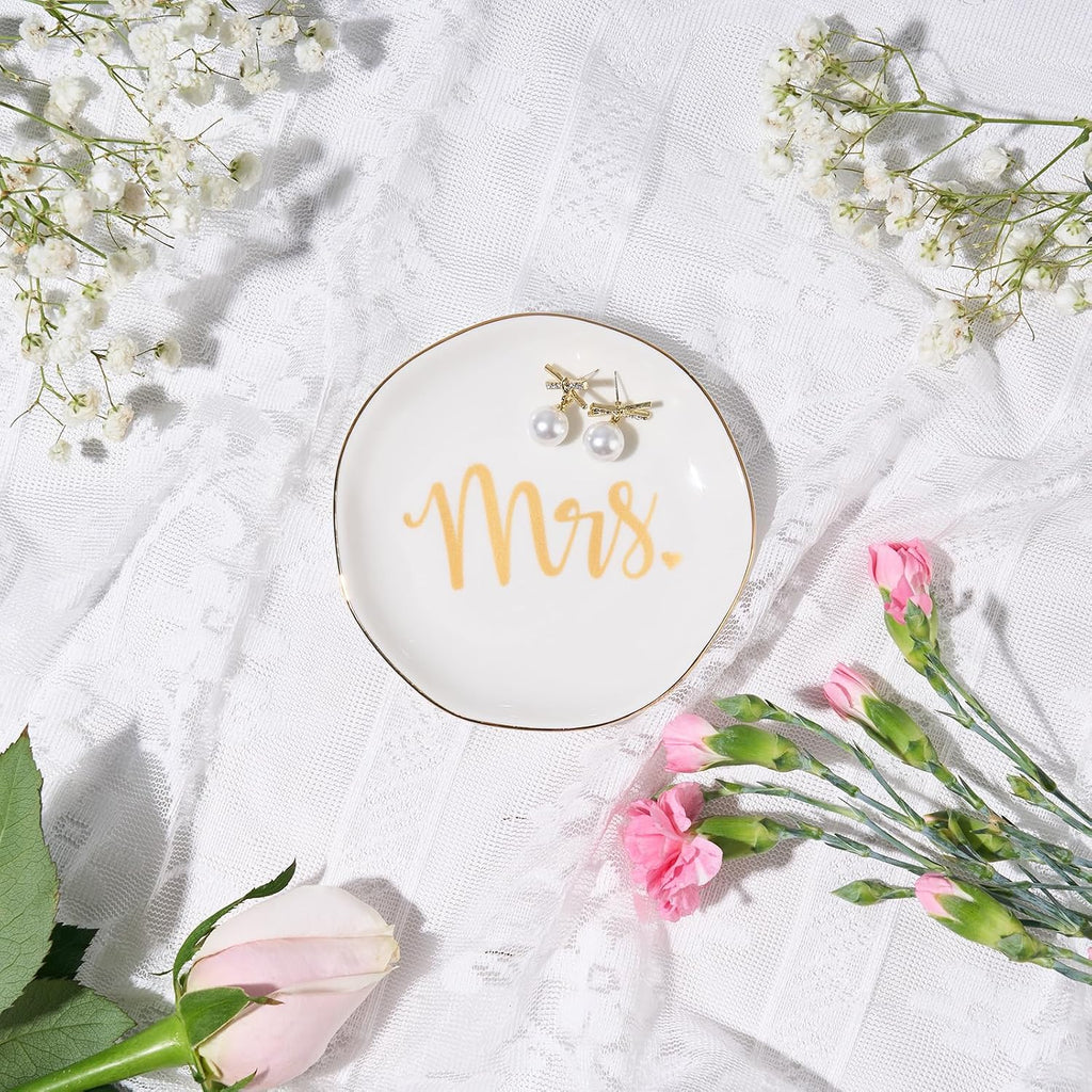 Spegiffu Mrs. Ring Dish Trinket Jewelry Tray Ring Holder Engagement Gifts for Couples Newly Engaged, Bridal Shower Gifts for Bride to be Her Wedding Gifts for Newlyweds Bachelorette Future MRS Gift
