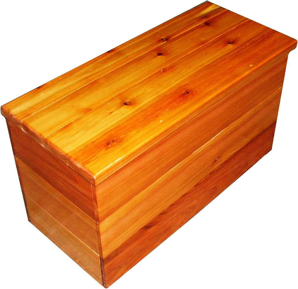 Steve's Gift Shoppe Cedar Chest and Storage Bench Size 30 x 19 x 13 inches