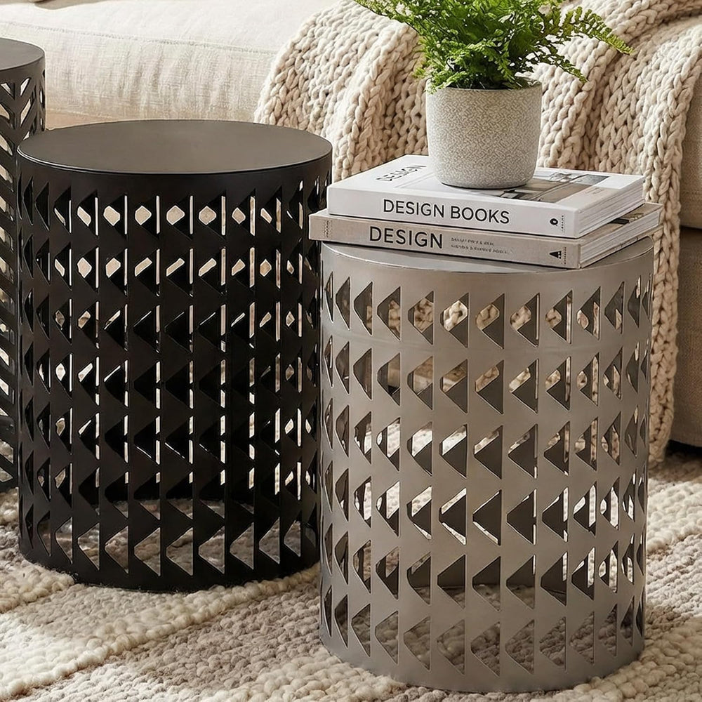Outdoor Side Table Set of 3 Round Metal Nesting Tables, Patio End Table Black...