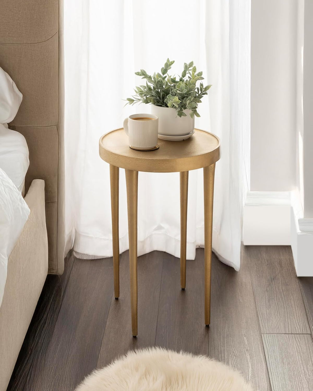 Kate and Laurel Rava Modern Metal Round Side Table, 14 x 14 x 22, Gold, Cast ...