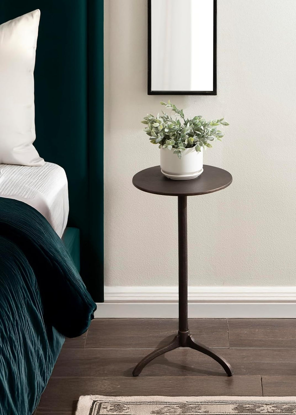 Kate and Laurel Henshall Mid-Century Metal Round Side Table, 12 x 12 x 24, Br...