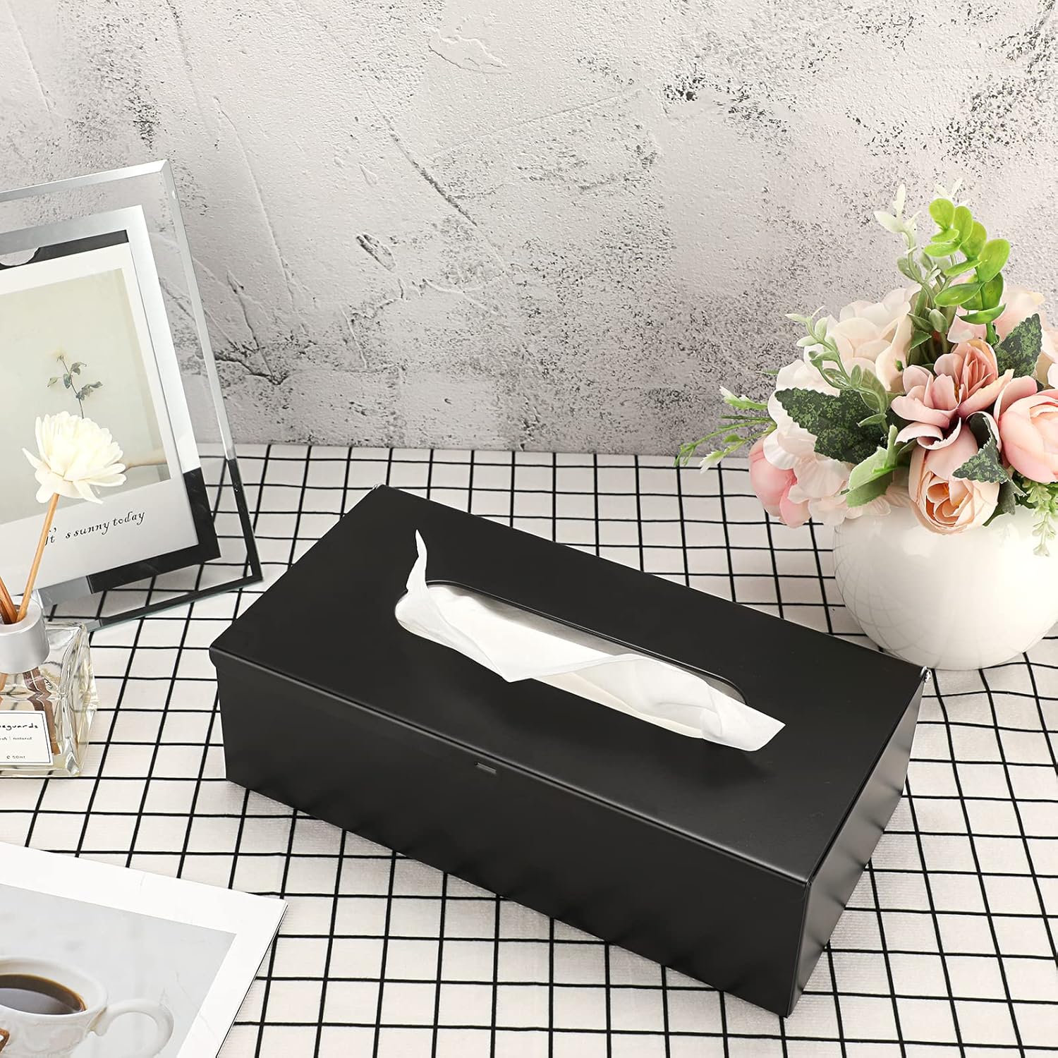 Sumnacon Rectangular Tissue Box Cover - Stylish Stainless Steel Tissue Box Holder, Modern Metal Facial Tissue Holder for Dresser Table Night Stand Bathroom Vanity Home Office Bar Decor, Black