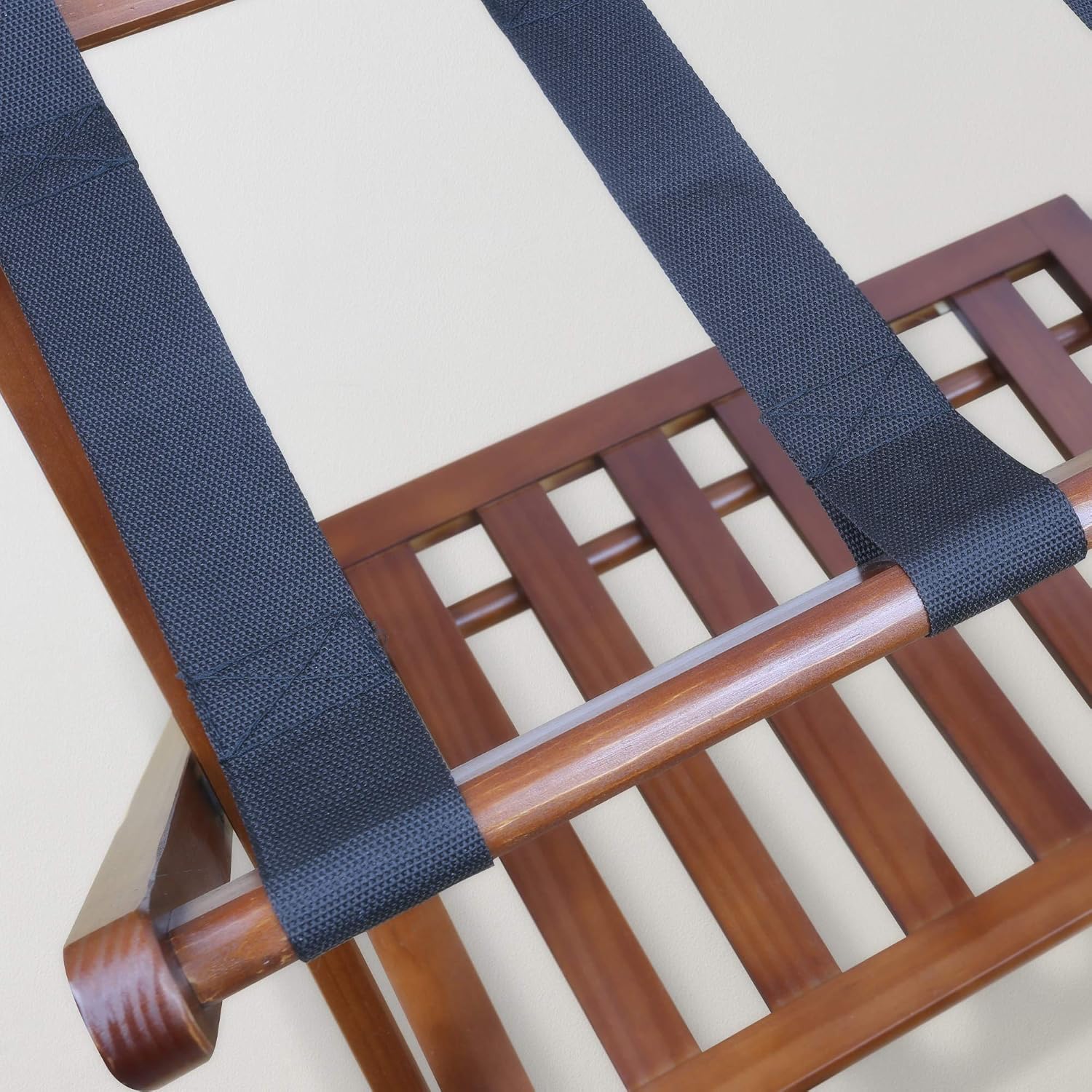 Casual Home Luggage Rack, Walnut (New)