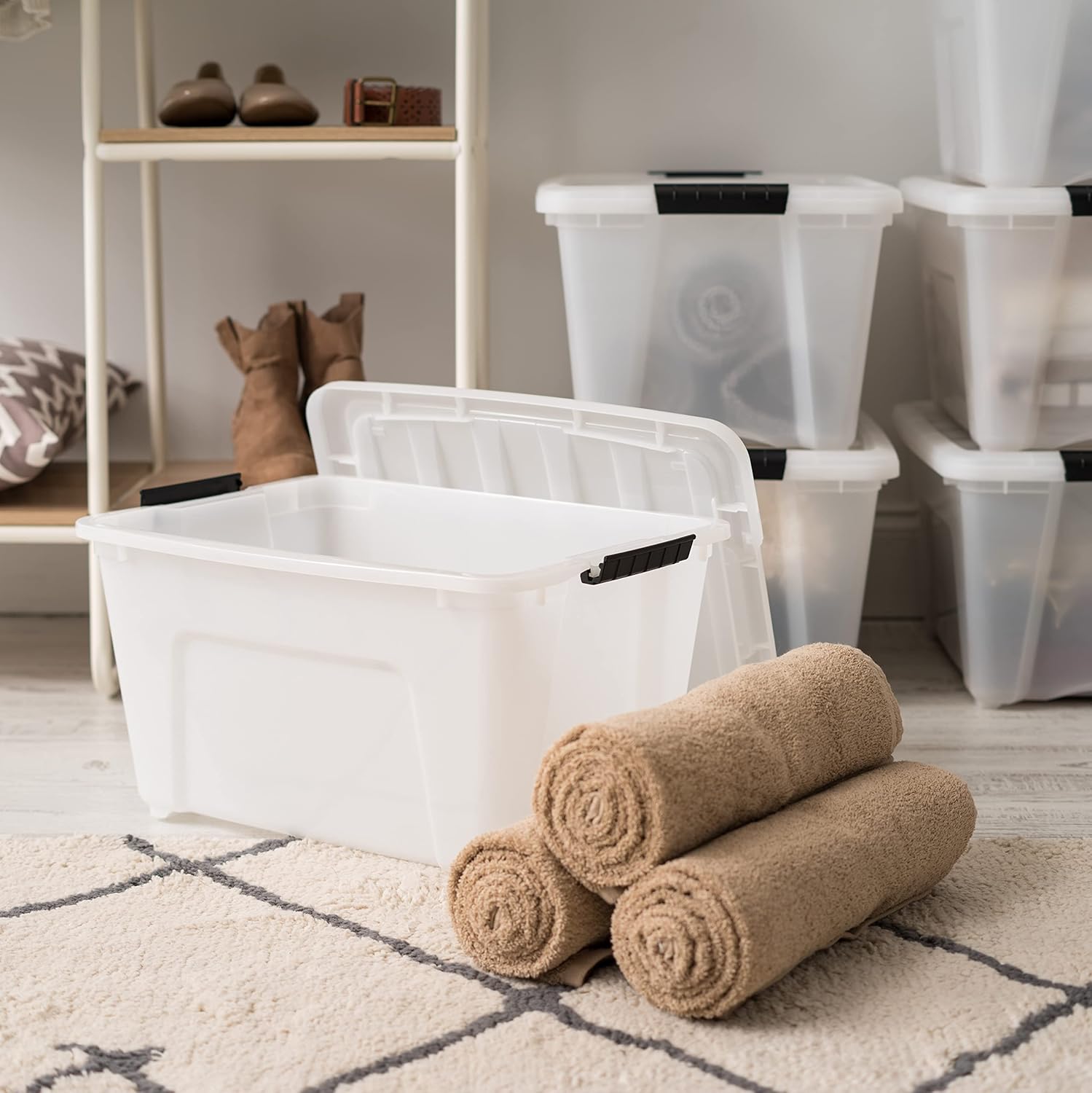 IRIS USA 32 Qt Stackable Plastic Storage Bins with Lids, 4 Pack - BPA-Free, Made in USA - Discreet Organizing Solution, Latches, Durable Nestable Containers, Secure Pull Handle - Pearl