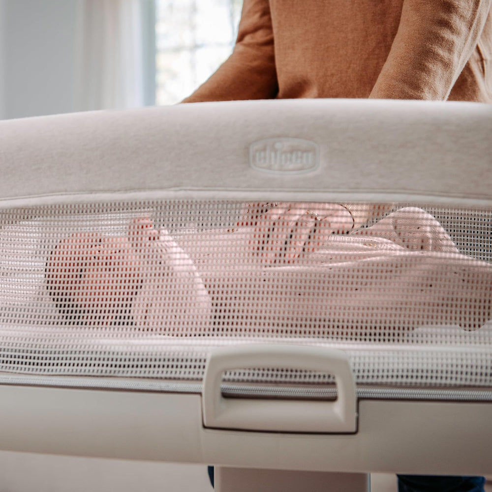 Chicco Close to You 3-in-1 Bedside Bassinet with Included Diaper Caddy