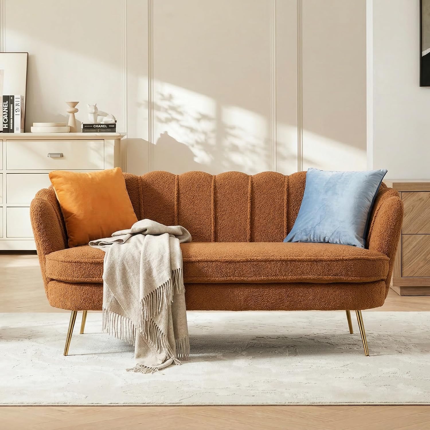 59" Wide Loveseat Sofa, Chenille Upholstered Small Couch | Petal-Shaped Design, Modern Leisure Sofa with Gold Metal Legs, 450LBS Solid Support, Mini Room Couch for Bedroom, Caramel