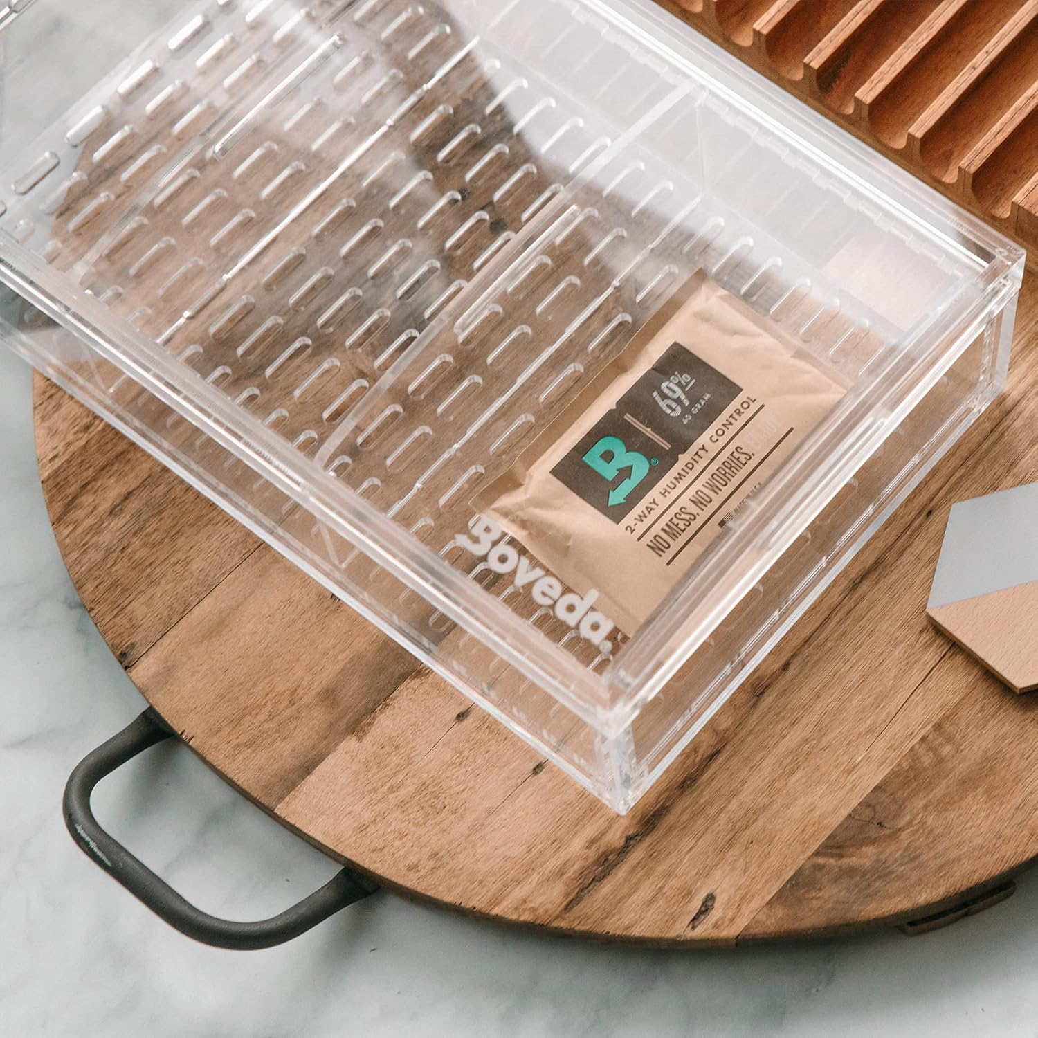 Boveda 69% Two-Way Humidity Control Pack for Storing Up to 25 Items – Size 60 – Single – Plastic & Wood Humidifier Boxes & Zip Lock Bags – Moisture Absorber – Humidifier Pack – Individually Wrapped