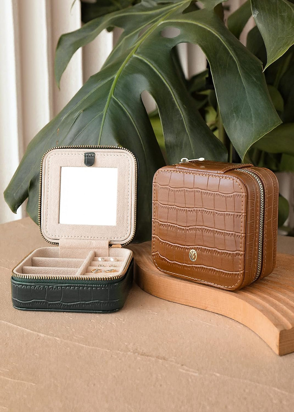 S.Leaf Travel Jewelry Organizer Boxes for Women Small Portable Necklace Earrings Bracelet Rings Travel Case Best Friend Birthday Gifts for Women Trendy (12_Pattern_Crocodile_Brown_01)