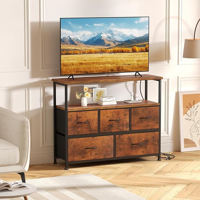 DUMOS TV Stand, Dresser with 5 Fabric Storage Drawers, Media Console Featuring Open Shelf, Fabric Storage Cabinet with Charging Station, Compact Entertainment Unit for Bedroom, Living Room, Brown