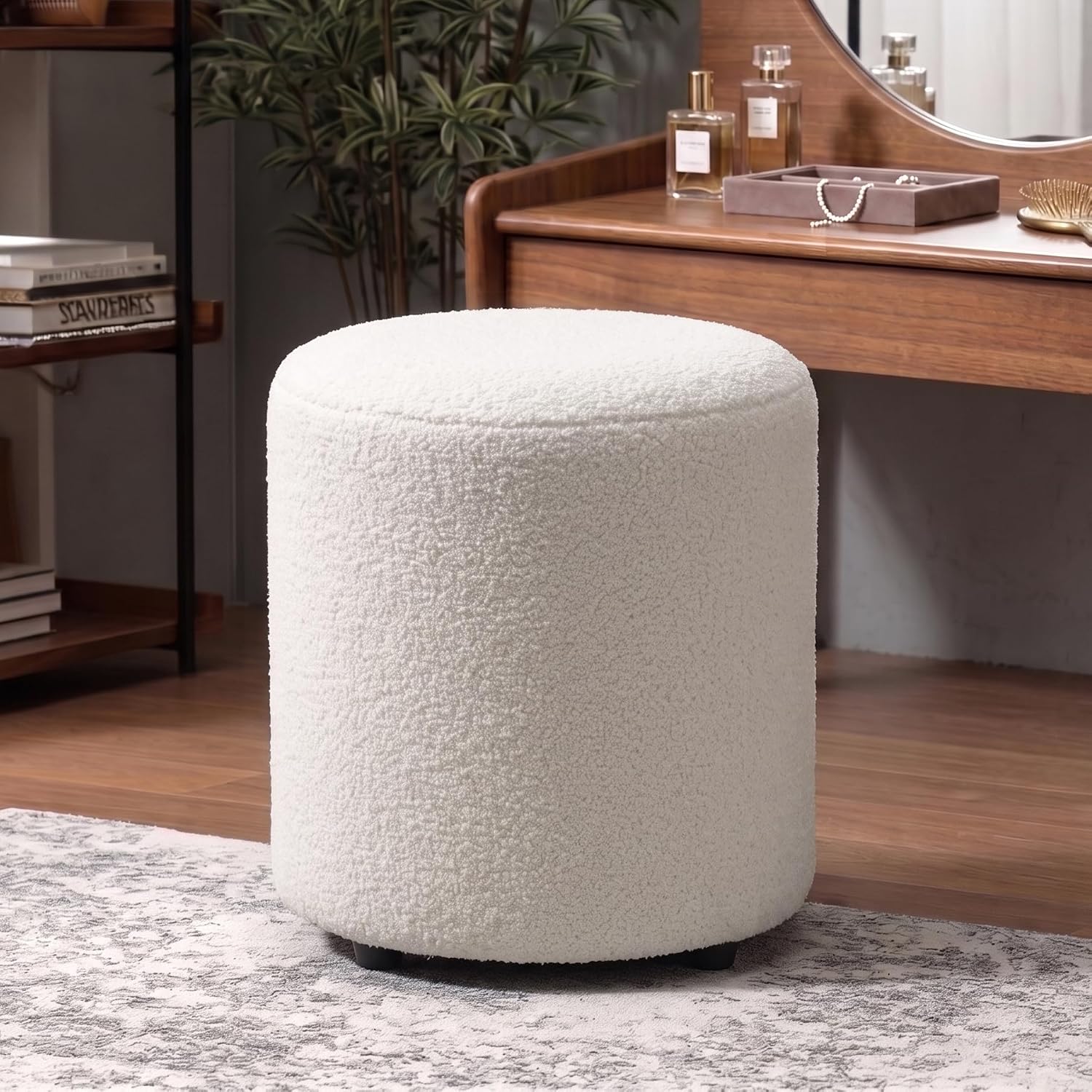 Modern Round Vanity Stool, Small Ottoman, Cute Fabric Foot Stool, Teddy Fleece Footrest, Upholstered Vanity Chair, Stool for Makeup, Bedroom, Living Room (1, Round-White)