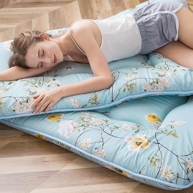 MAXYOYO Japanese Floor Mattress Futon Mattress, 4" Thicken Tatami Mat Sleeping Pad Foldable Roll Up Mat Boys Girls Dormitory Pad Kids Floor Lounger Pillow Bed, Charcoal Grey, Queen Size