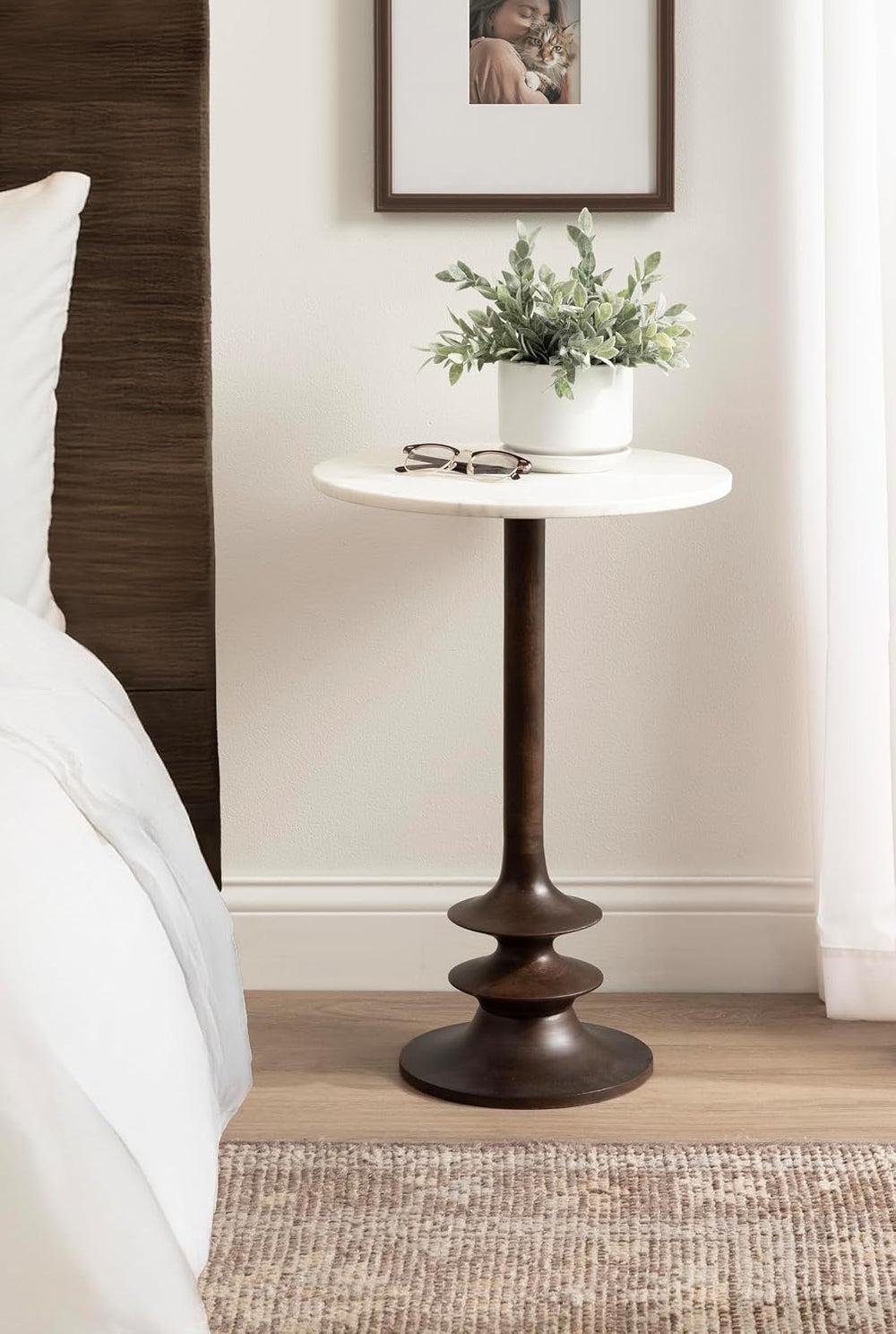 Kate and Laurel Squires Modern Marble Round Side Table, 16 x 16 x 24, White M...