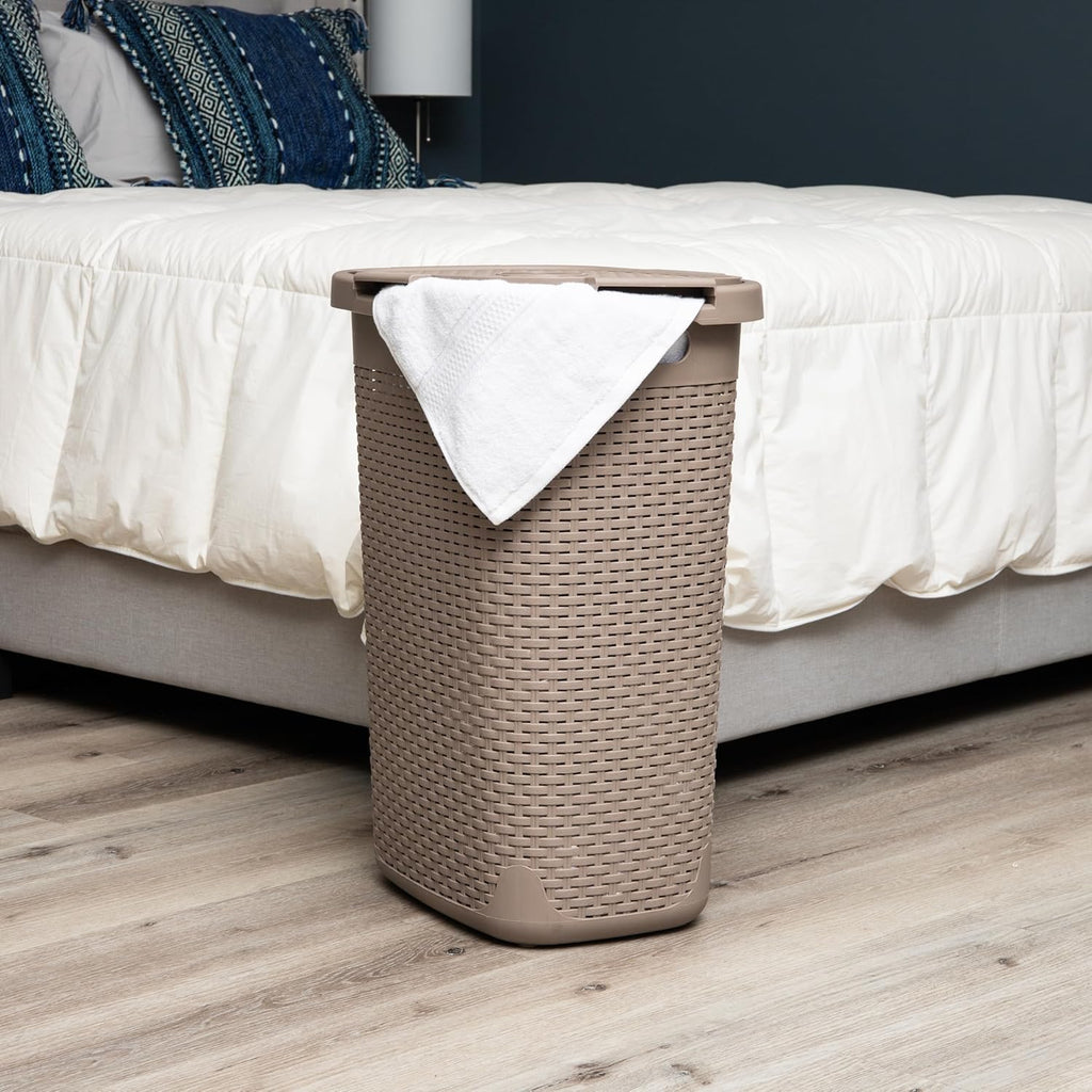 Mind Reader Slim Laundry Hamper with Lid, 60L Clothes Basket, Premium Wicker Design, Plastic, Tan