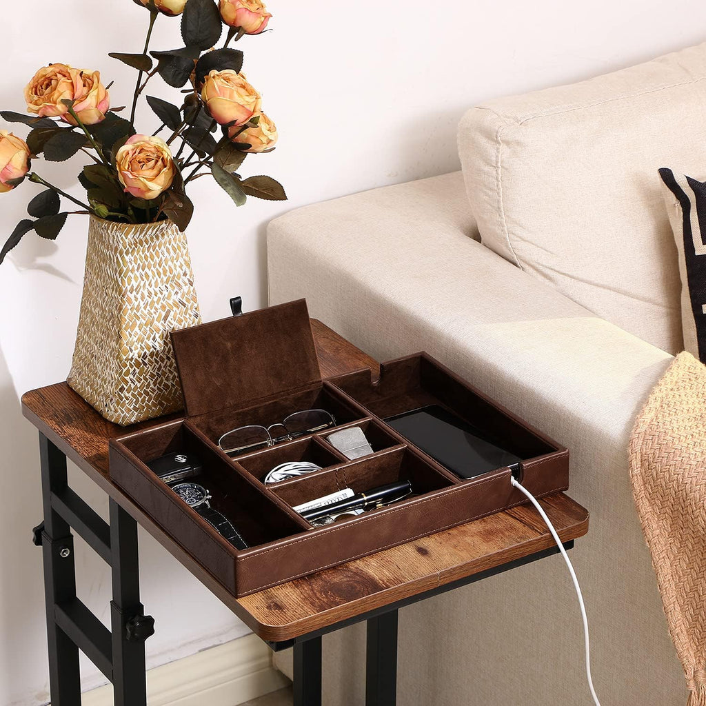 BEWISHOME Valet Tray for Men Dresser Organizer Nightstand Organizer Desktop Storage Organizer with Large Smartphone Charging Station, 6 Compartments, Faux Leather, Brown SSH16Z