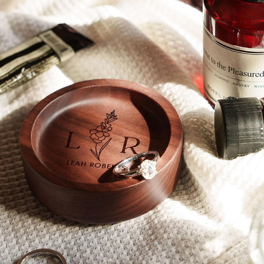 Walnut Wood Ring Holder, Engraved Jewelry Dish and Storage Tray, Unique Gift for Her, Valentine’s Day Gift (Customize, round)
