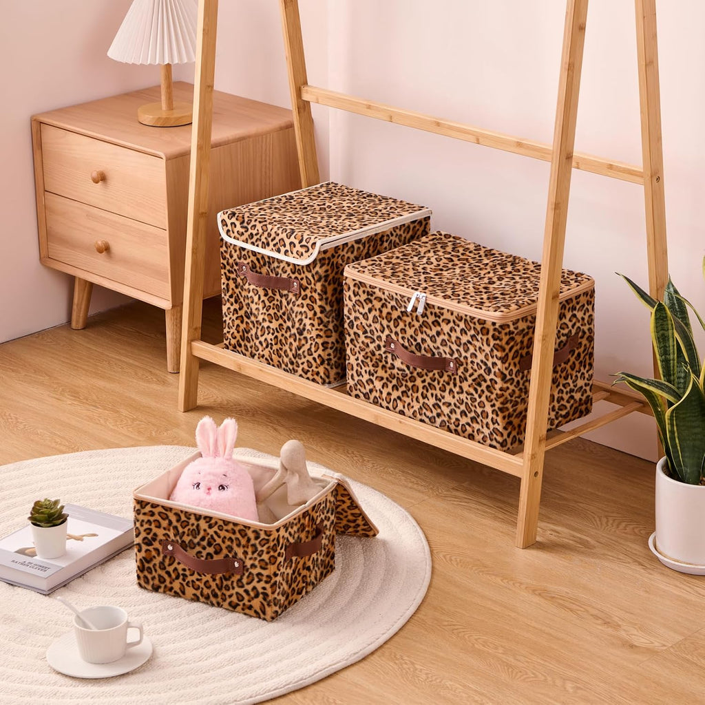 Storage Bins Boxes with Zipper Lid Leopard Print Cute Velvet Fabric Basket PU Leather Handles PP Plastic Board Foldable Washable Lidded Closet Shelf Organizer Container (Small Size)