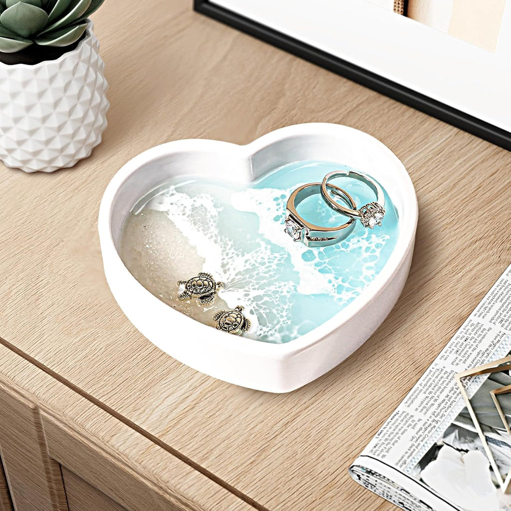 Handmade Resin Ring Dish, Beach Themed Trinket Dish with Couple Sea Turtles | Jewelry Holder for Rings Earrings, Engagement Gifts for Couples & Beach Themed Gifts for Women, Unique Coastal Beachy Decor