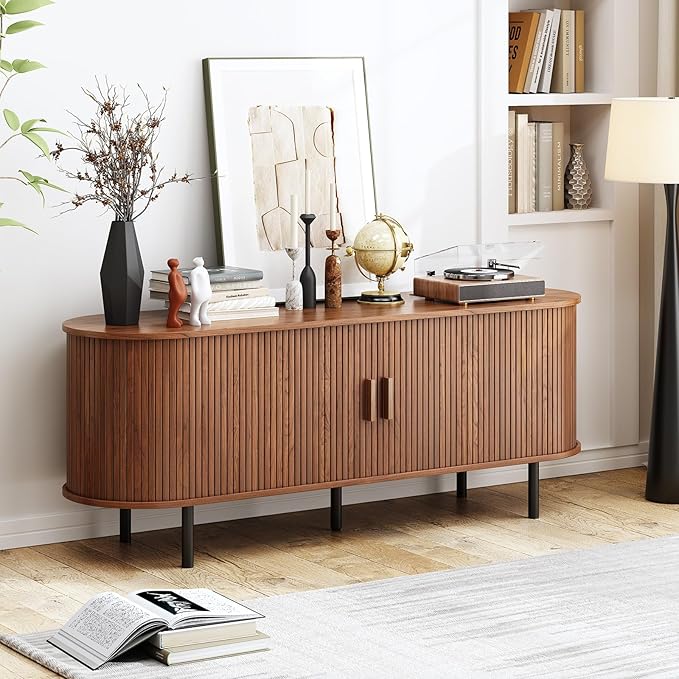 55" TV Stand with Power Outlet, Mid-Century Modern Television Stand, Fluted Media Console with Sliding Doors, Entertainment Center for TVs up to 60 Inch, Adjustable Shelves, Walnut