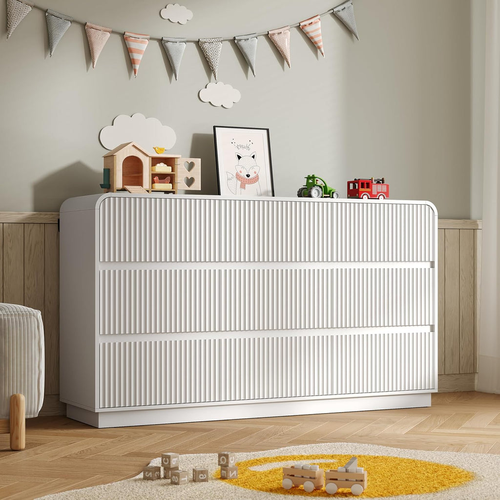 Dresser for Bedroom with 9 Drawers, Fluted Chest of Drawers with Round Curved Corner, Hidden Handles, Modern Wood Storage Organizer for Bedroom, Nursery, Living Room