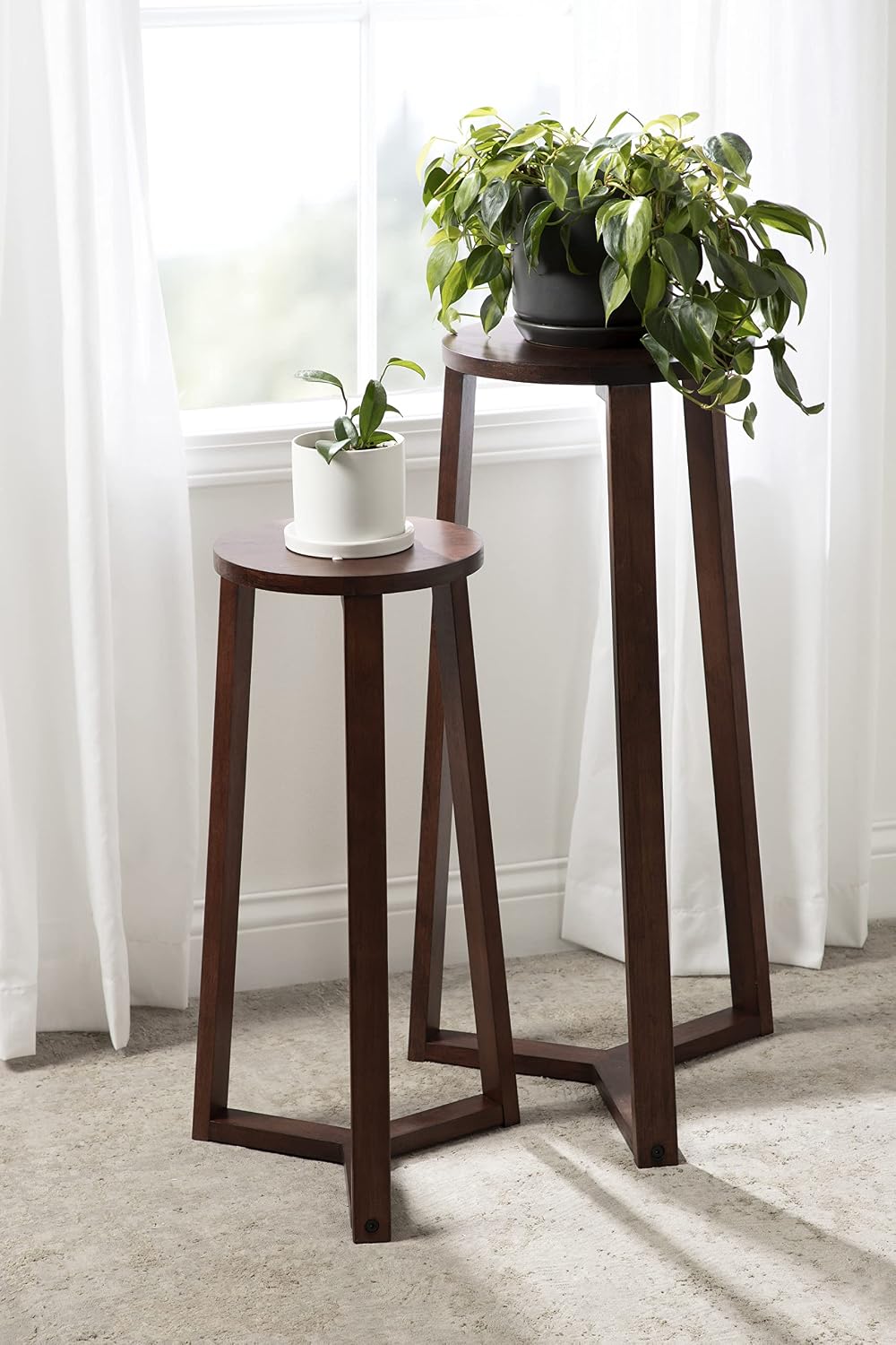 Kate and Laurel Rioux Modern Nesting Tables; Set of 2; Walnut Brown; Transiti...
