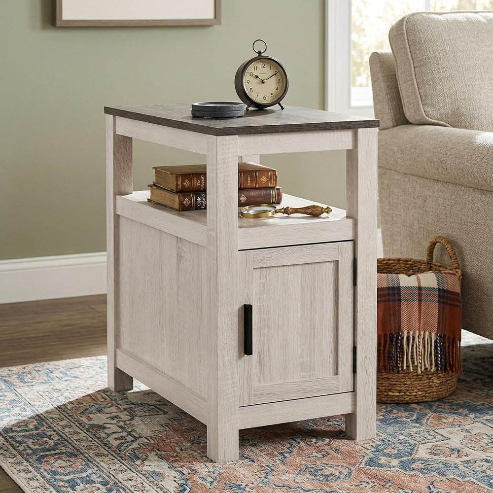 Signature Design by Ashley Fendenmore Farmhouse Chairside End Table with Stor...
