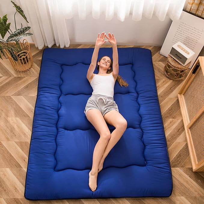 MAXYOYO Japanese Floor Mattress Futon Mattress, 4" Thicken Tatami Mat Sleeping Pad Foldable Roll Up Mat Boys Girls Dormitory Pad Kids Floor Lounger Pillow Bed, Charcoal Grey, Queen Size
