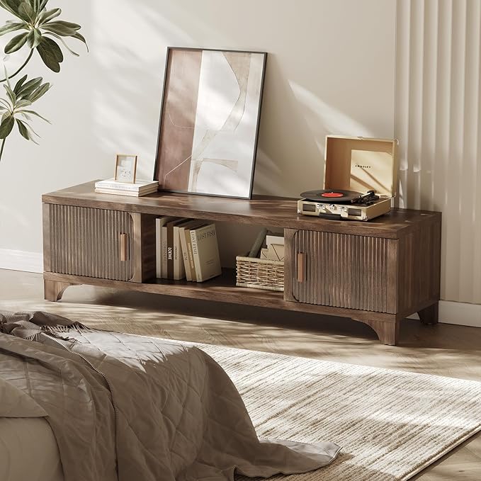Mid Century Modern TV Stands for 55/60/65 Inch TV Boho Media Console for Living Room Fluted TV Entertainment Center with Storage Wood Television Cabinet for Bedroom