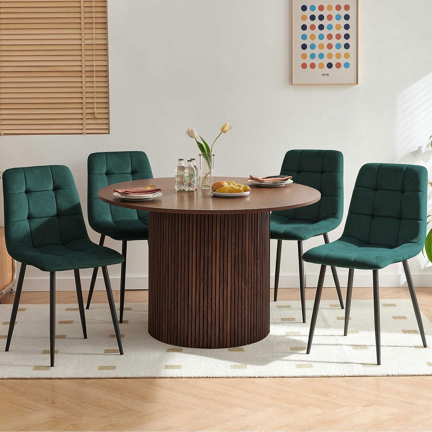 Homedot 5 Pieces Dining Table Set for 4, Rustic Round Dining Table Fluted with Velvet Dining Chairs Upholstered, Walnut Kitchen Table & Green Chairs Set for Living Room, Dining Hall