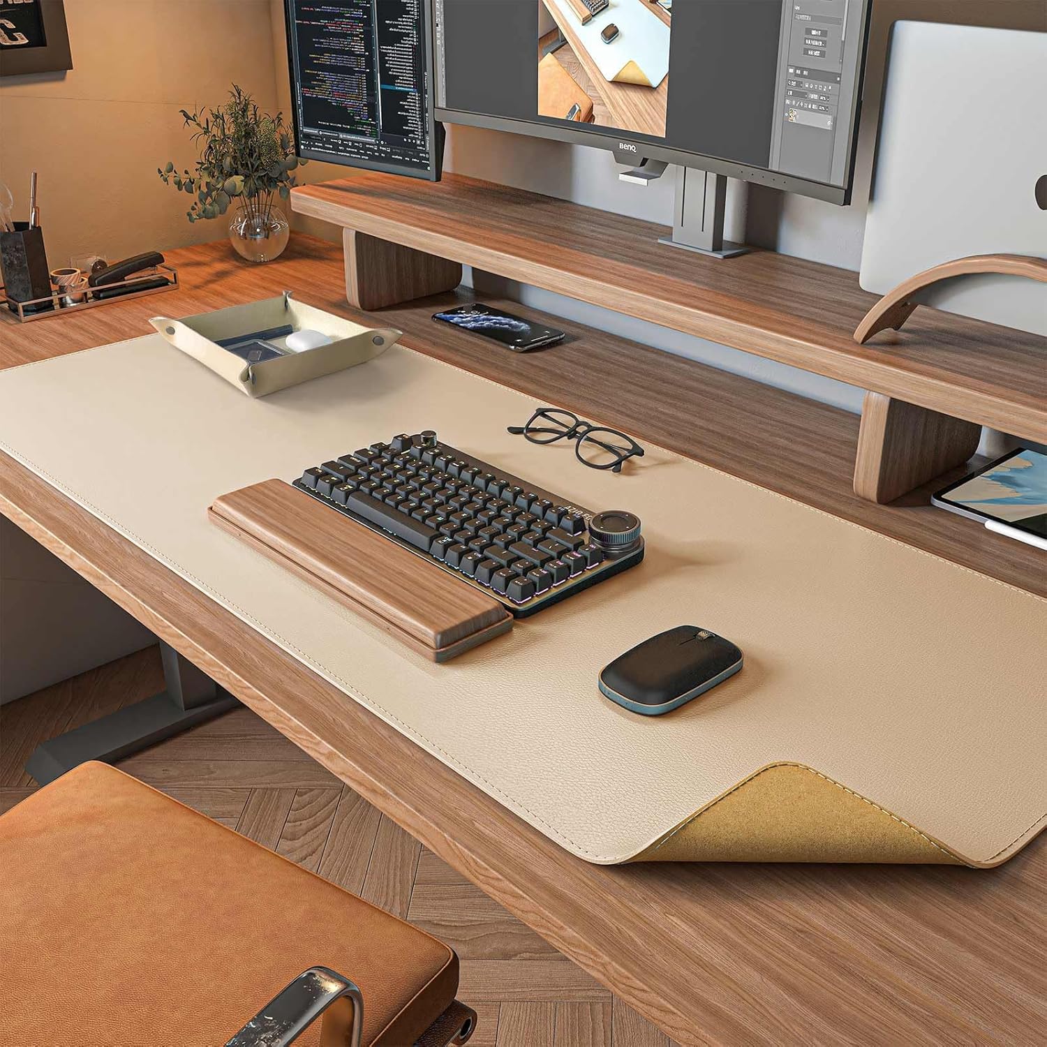 DAWNTREES Dual Sided Desk Mat,Leather Desk Pad,35.5"x17",Cork Desk Mat Protector,with PU Leather Valet Tray Organizer,Large Mouse Pad,Desk Writing Pad for Office and Home(Khaki)