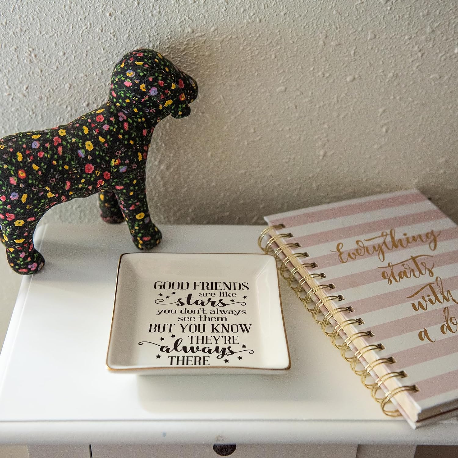 HOME SMILE Good Friends Bestie Birthday Gifts for Women Her Ring Trinket Dish Jewelry Tray-Good Friends are Like Stars - You Don't Always See Them But You Know They're Always There, Friendship Gifts