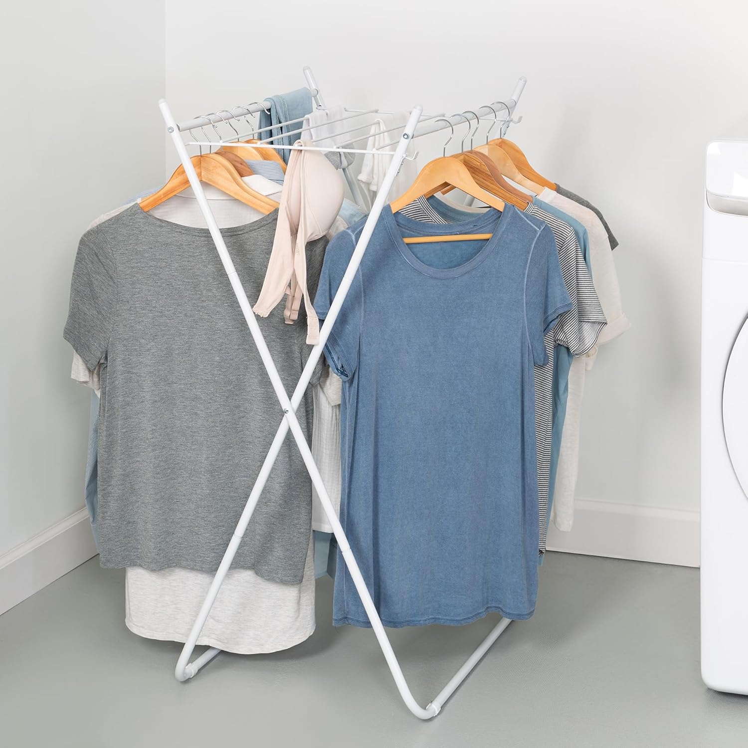 Honey-Can-Do Easy-Fold Collapsible Clothes Drying Rack, Sturdy Metal Laundry Rack Holds 40 lbs, Space-Saving Foldable Towel Rack for Indoor Outdoor Use, Non-Skid Feet, White