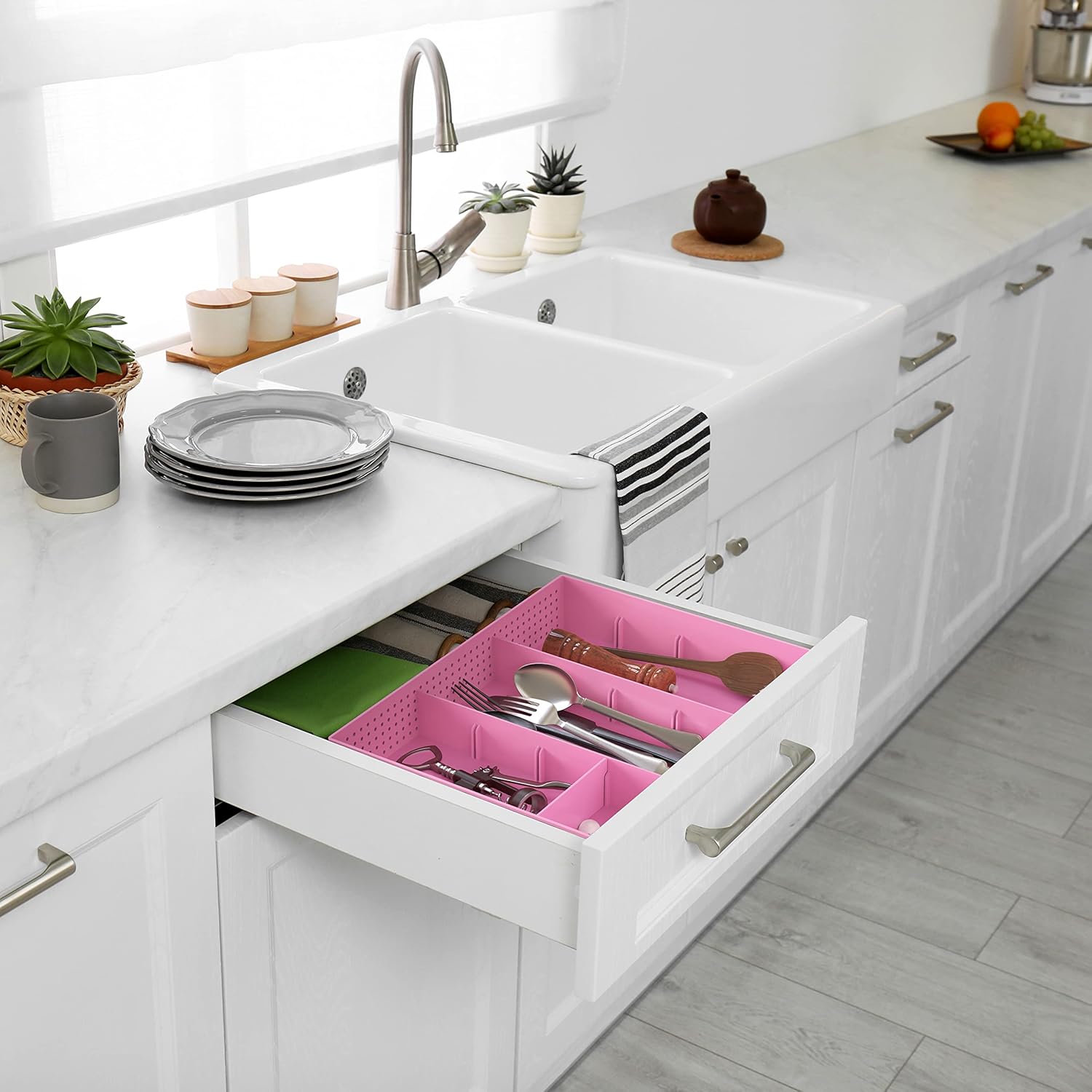Simple Houseware Drawer Organizer Tray with 9 Adjustable Compartments, Pink
