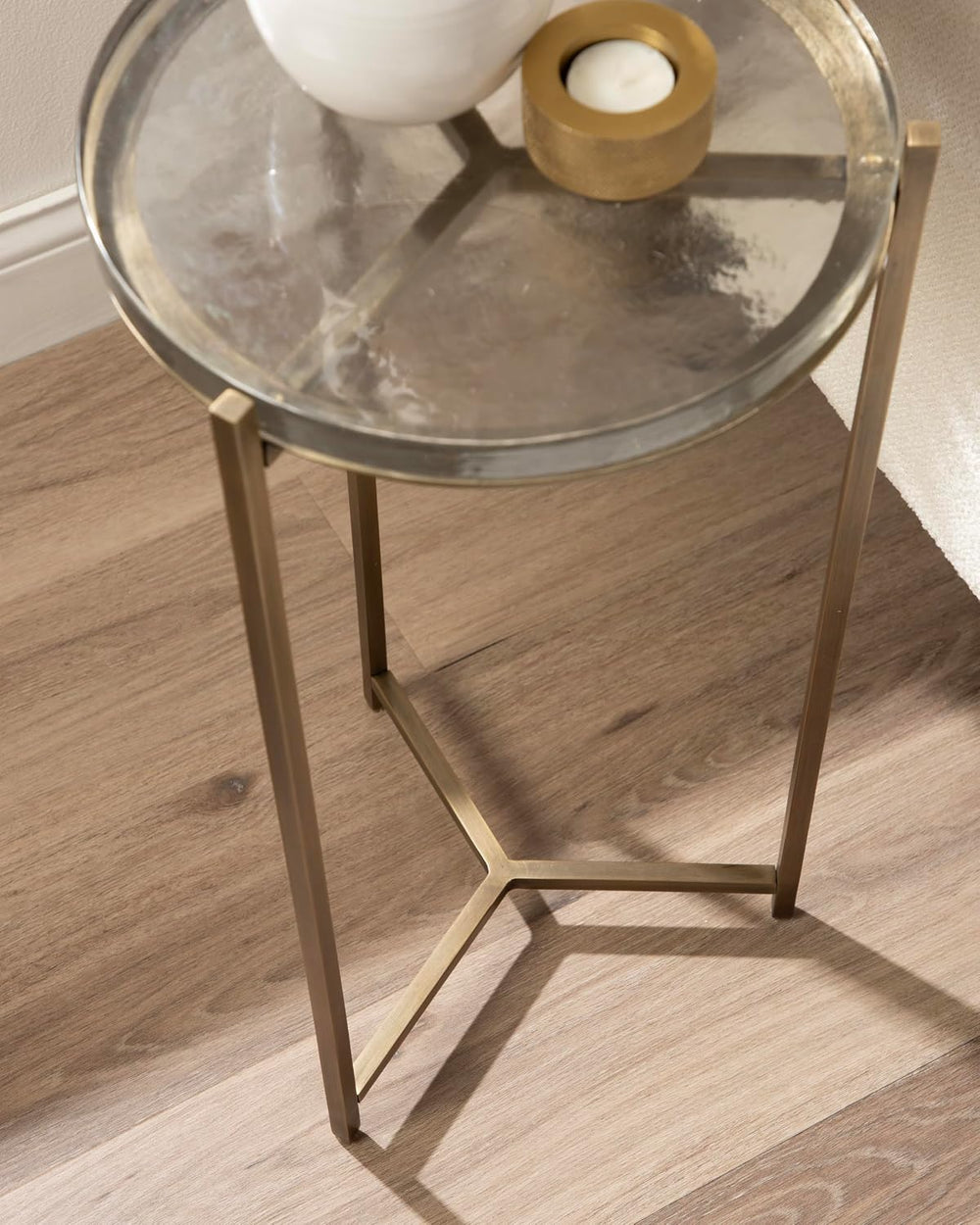Kate and Laurel Aguilar Modern Round Side Table, 13 x 13 x 24, Clear Glass an...