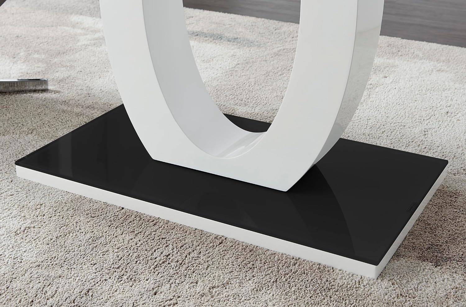 Furniturebox UK Giovani Black & White High Gloss Glass Dining Table with 4 Willow Chairs (Black & White High Gloss Glass Dining Table Set with 4 Elephant Grey Willow Chairs)