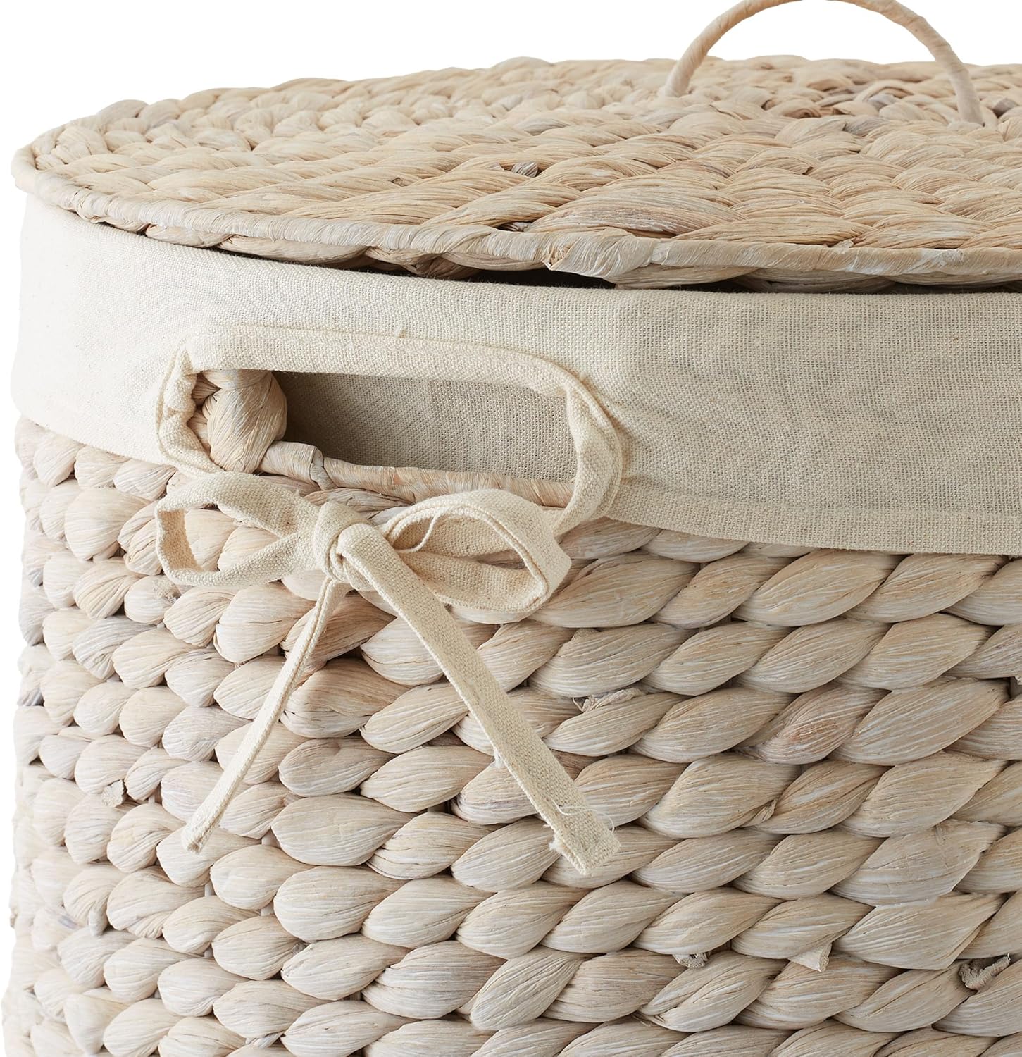 Casafield Round Laundry Hamper with Lid and Removable Liner Bag - Whitewash, Woven Water Hyacinth Wicker Laundry Basket for Clothes and Towels
