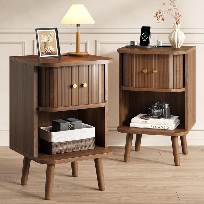 Decofy Mid Century Modern Nightstand Set of 2 with Charging Station, Walnut | Fluted Beside Table with Tambour Sliding Door & Open Shelf, End Table with Curved Corners Design, Wood Nightstand for Bedroom