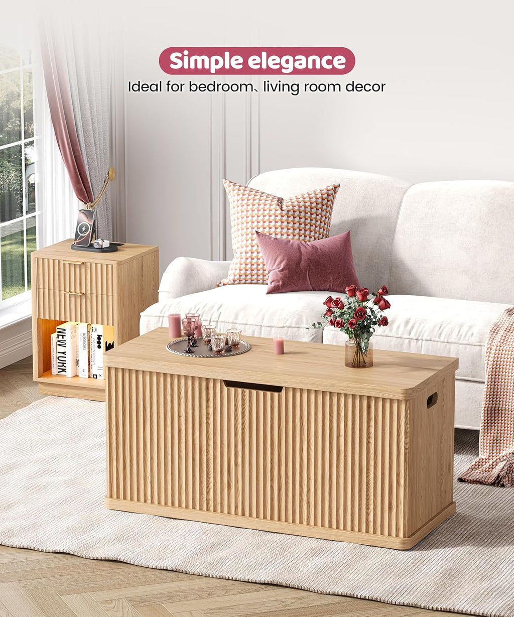 Akxomel 37.4" Fluted Storage Chest Wooden Storage Trunk 2 Safety Hinges Oak | Storage Chest with 2 Safety Hinges & Lift Top, Wooden Box Bench with Curved Profile, for Living Room, Entryway, Bedroom
