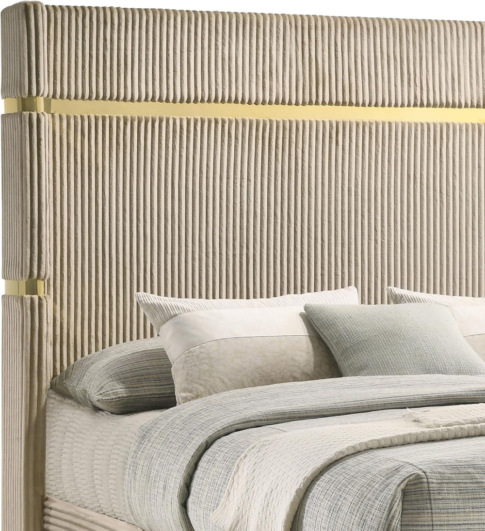 Coaster Home Furnishings - Lucia - Wood - Wingback Queen Panel Bed with Gold ...