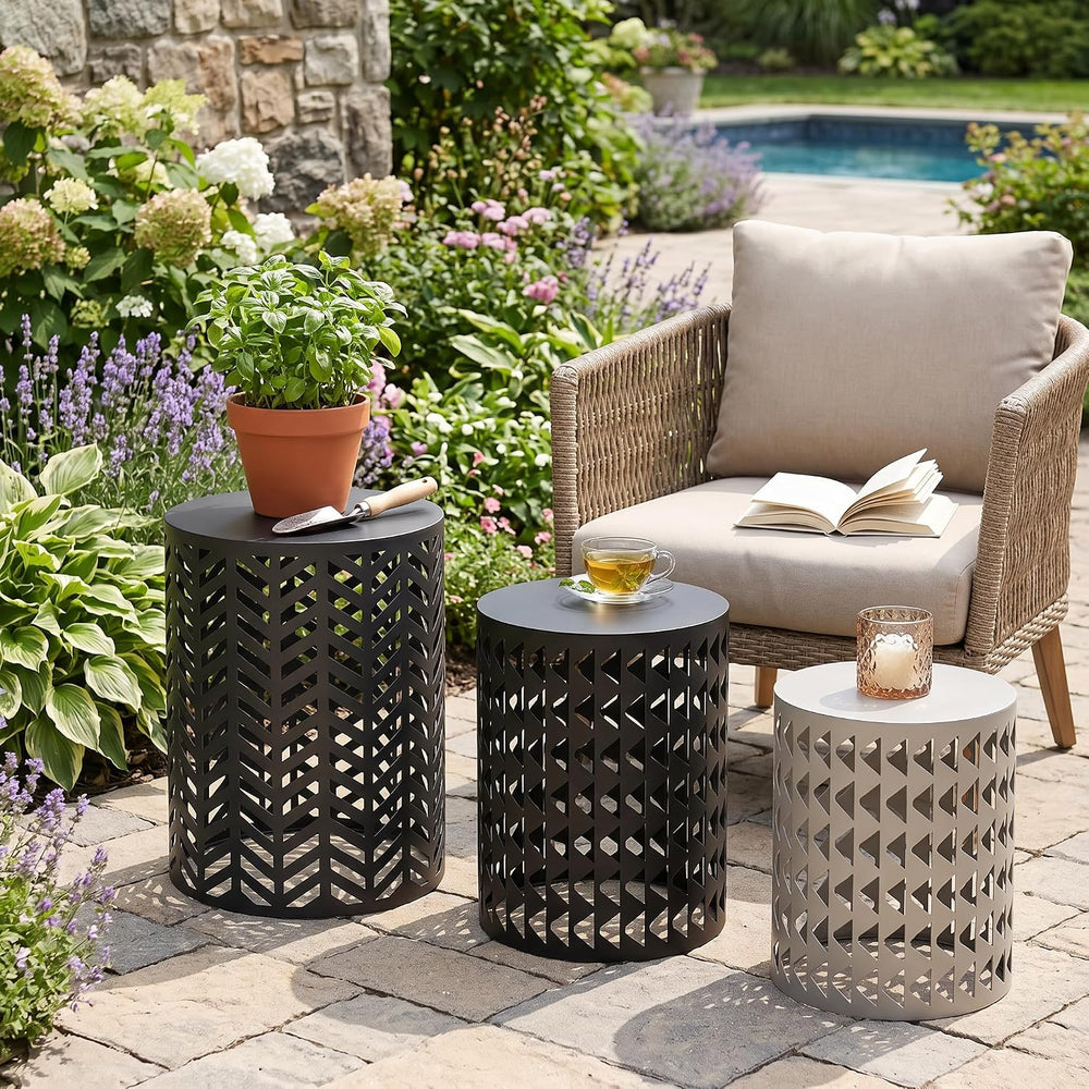 Outdoor Side Table Set of 3 Round Metal Nesting Tables, Patio End Table Black...